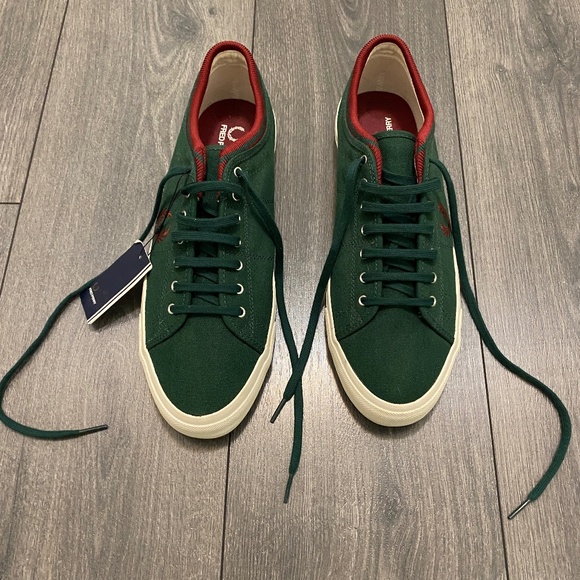 Fred Perry Other - Fred Perry Kendrick Tipped Cuff Canvas Sneaker Size 10 NWT